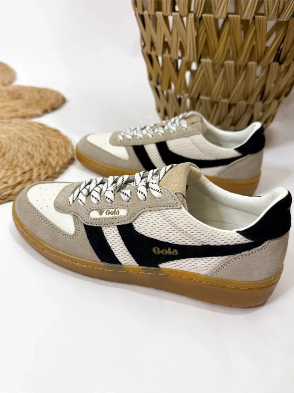 Gola Classics Women’s Hawk ‘83 Sneaker - Picture 1 of 5